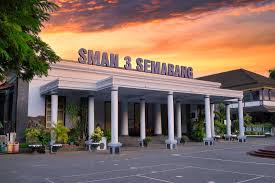 Donasi untuk Guru purnabakti SMUN 3 campaign image